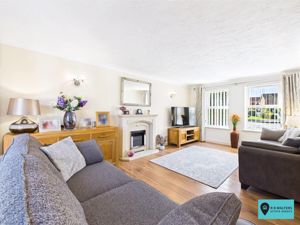 Living Room- click for photo gallery